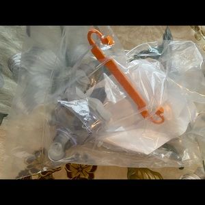 AirFit 10 Frame System with small full mask cushion, without headgear.